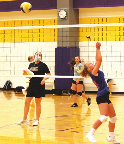 Volleyball Season Arrives: LG Teams Picked After Two Days of Tryouts