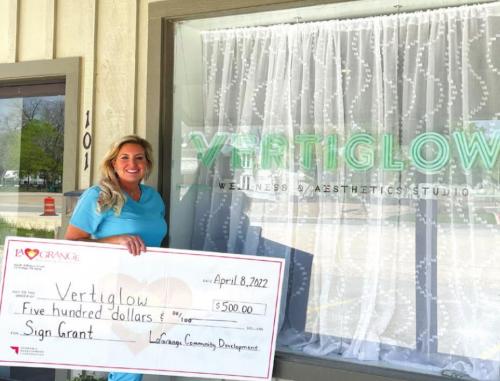 VertiGlow Gets Sign Grant