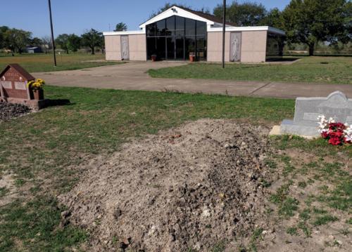 The Texas Rangers exhumed the body of Rowena Wilkinson Zapalac from her grave site in Flatonia’s Sacred Heart Catholic Cemetery back in January.