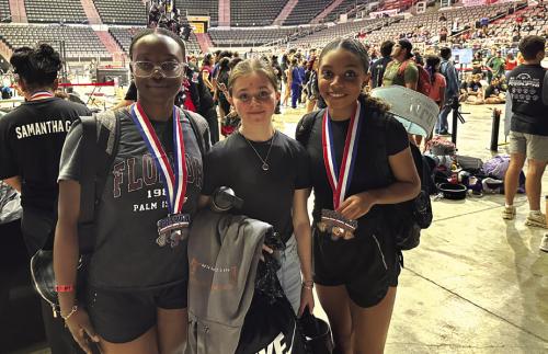 Coleman Qualifies for State in Powerlifting