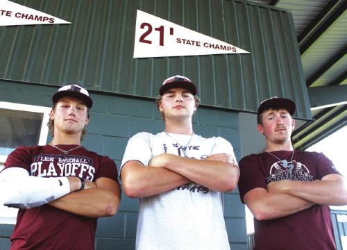 Seniors Hope to Cap High School Careers with Another Championship