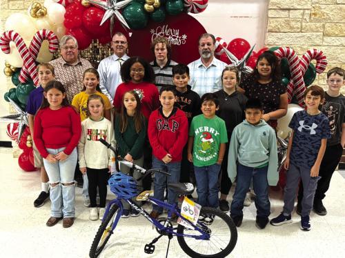 Masons Donate Bikes to Top Readers
