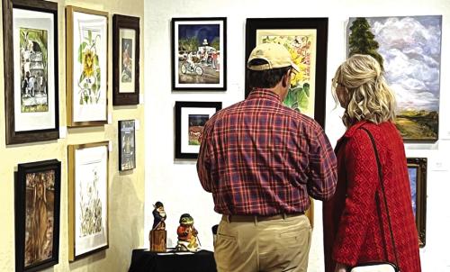 An image from the 2023 Holiday Show.